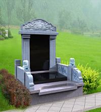 永安陵园立碑
