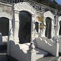 德陵公墓立碑